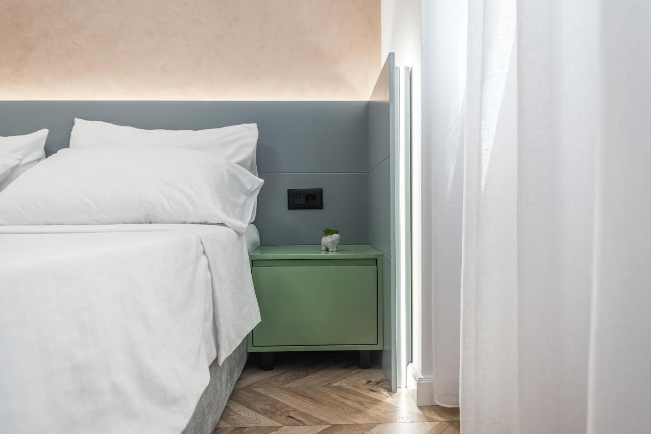 Tropical Palm Retreat-brand New Apartament