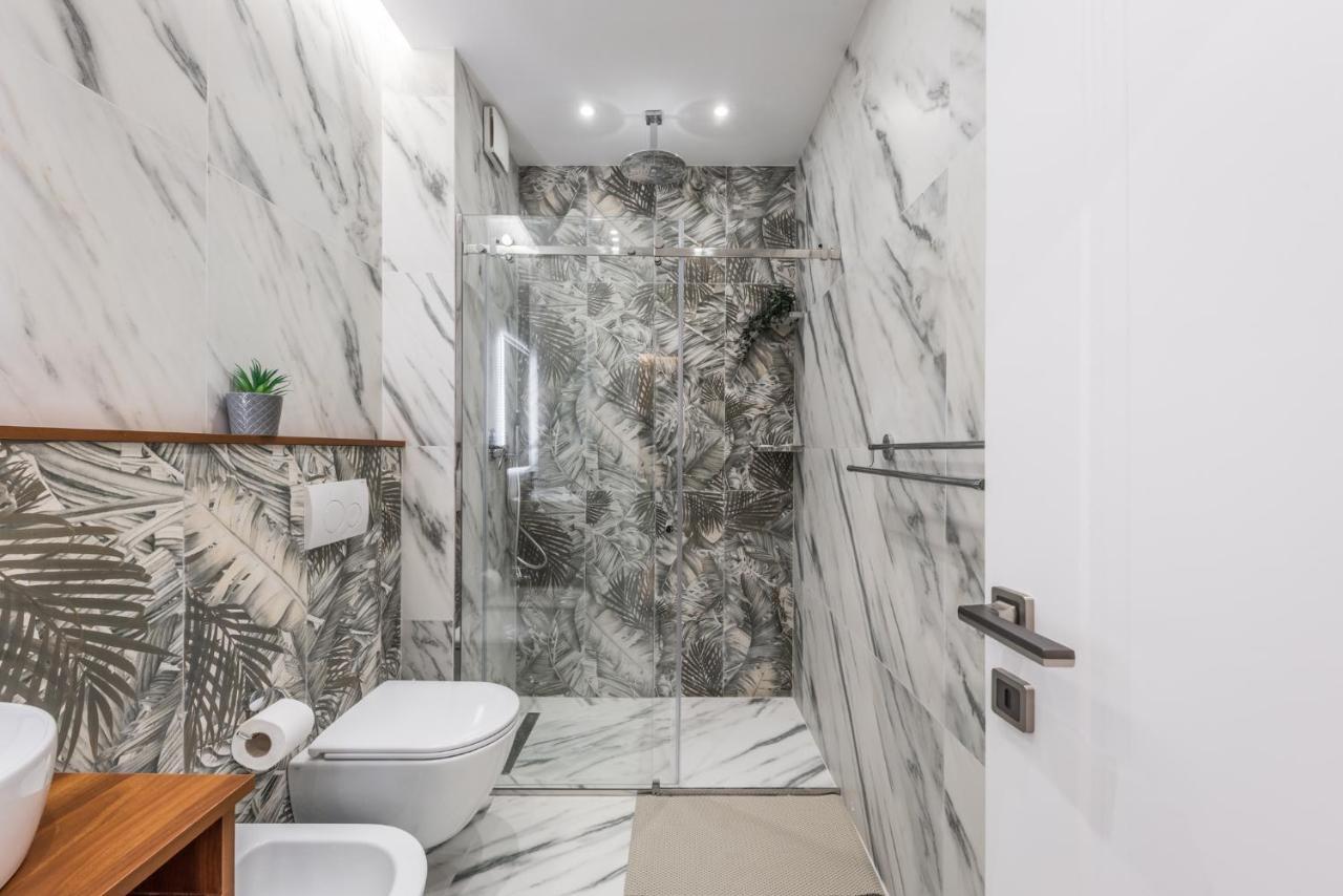 Apartament Tropical Palm Retreat-brand New Durrës